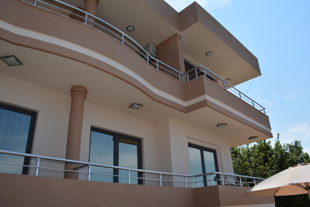 Guest House Evropa 2 Ulcinj Bagian luar foto