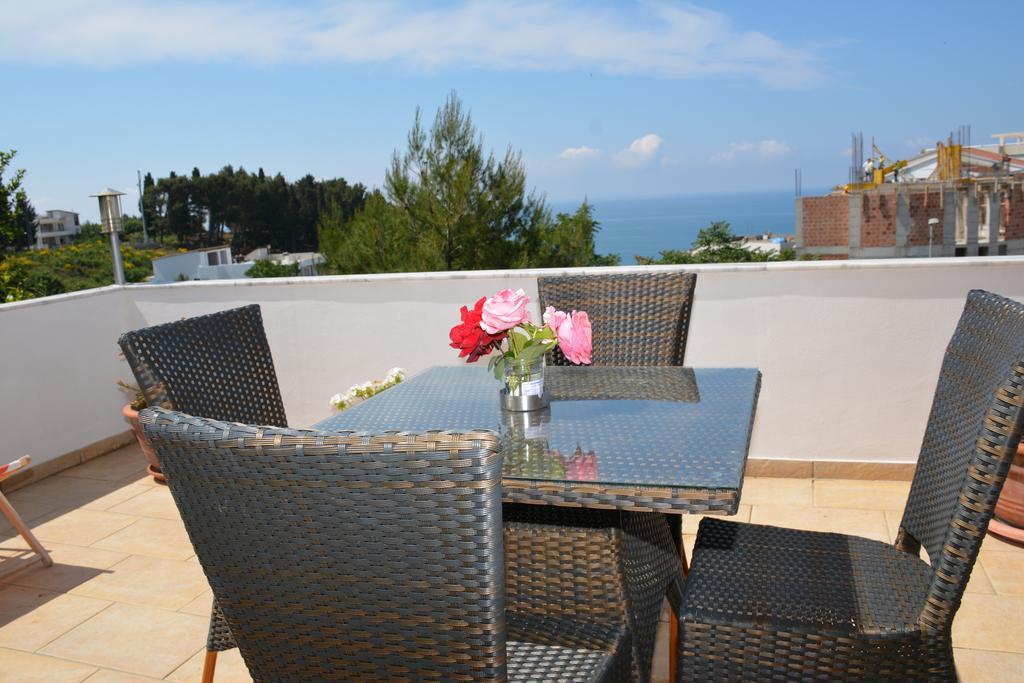 Guest House Evropa 2 Ulcinj Bagian luar foto