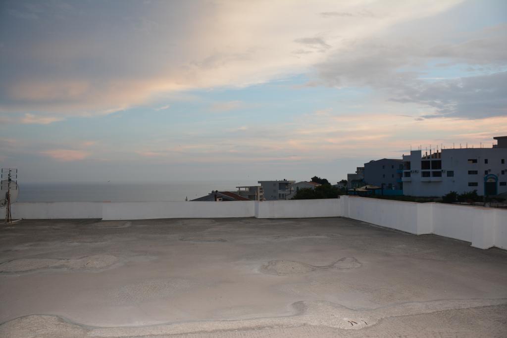 Guest House Evropa 2 Ulcinj Bagian luar foto